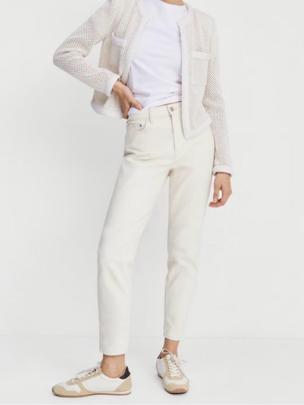 white Mango mom jeans size 4